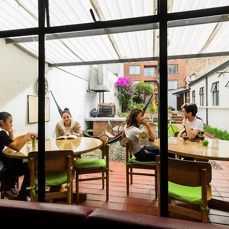 Hostal La Pinta Bogotá Eksteriør billede