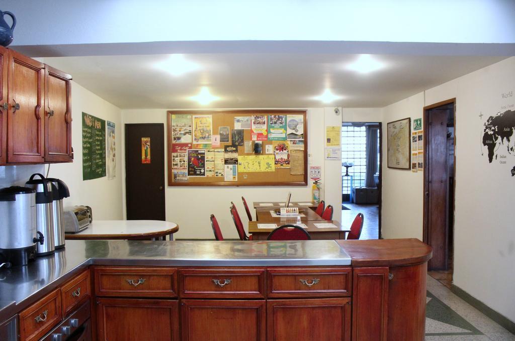 Hostal La Pinta Bogotá Eksteriør billede