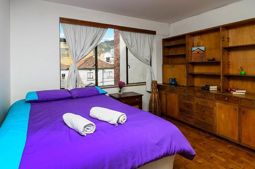 Hostal La Pinta Bogotá Eksteriør billede