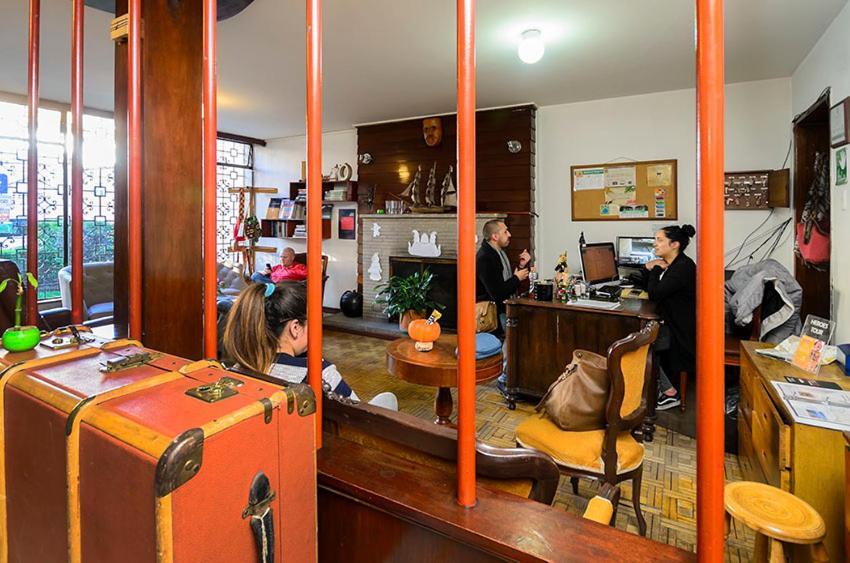 Hostal La Pinta Bogotá Eksteriør billede